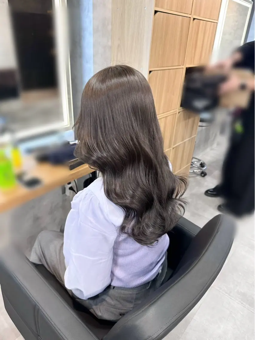 ロング ヘアカラー ヘアセット 透明感/韓国風 RENA🤎のヘアスタイル