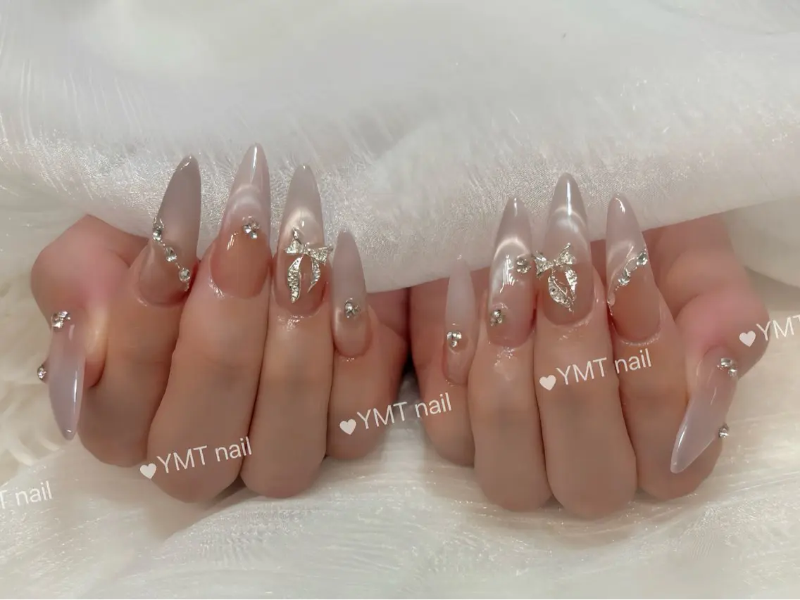 ネイル 長さ出し フットネイル ジェルネイル 韓国ネイル マグネットネイル ハンドネイル YMT NailStudioのネイルデザイン