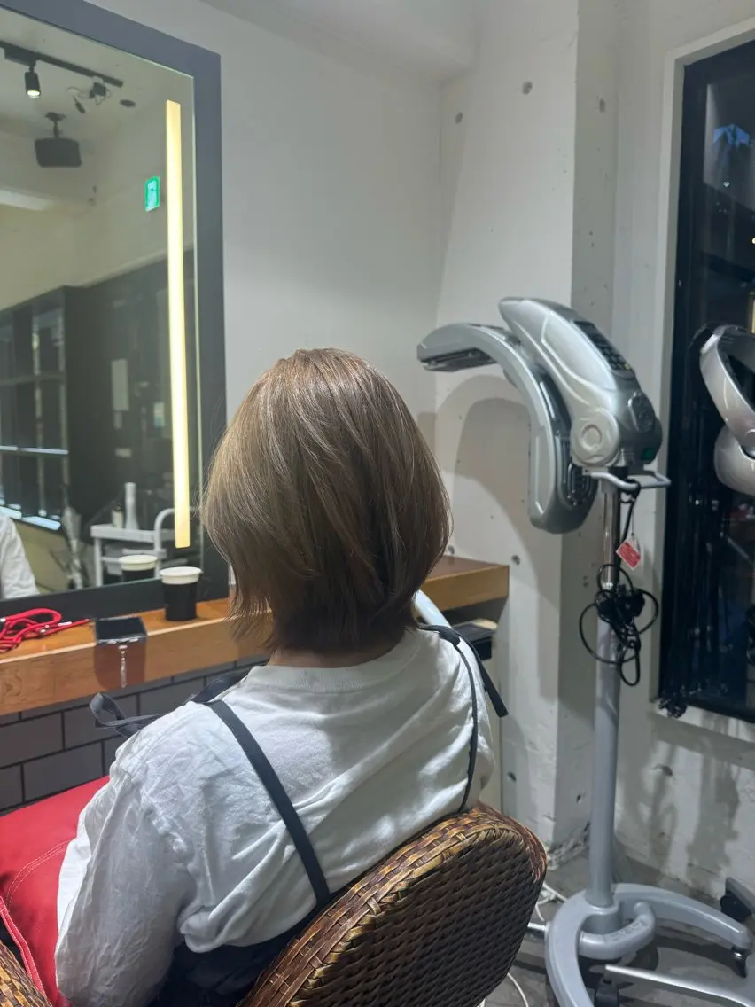 ミディアム カラー カット ヘアカラー トリートメント 暖色カラー🤎Red Neo meiのヘアスタイル