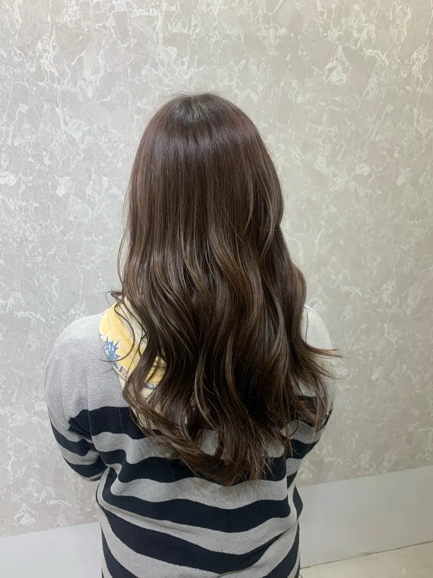 カラー ✂︎GLITTER ✂︎Yuu✂︎のヘアスタイル