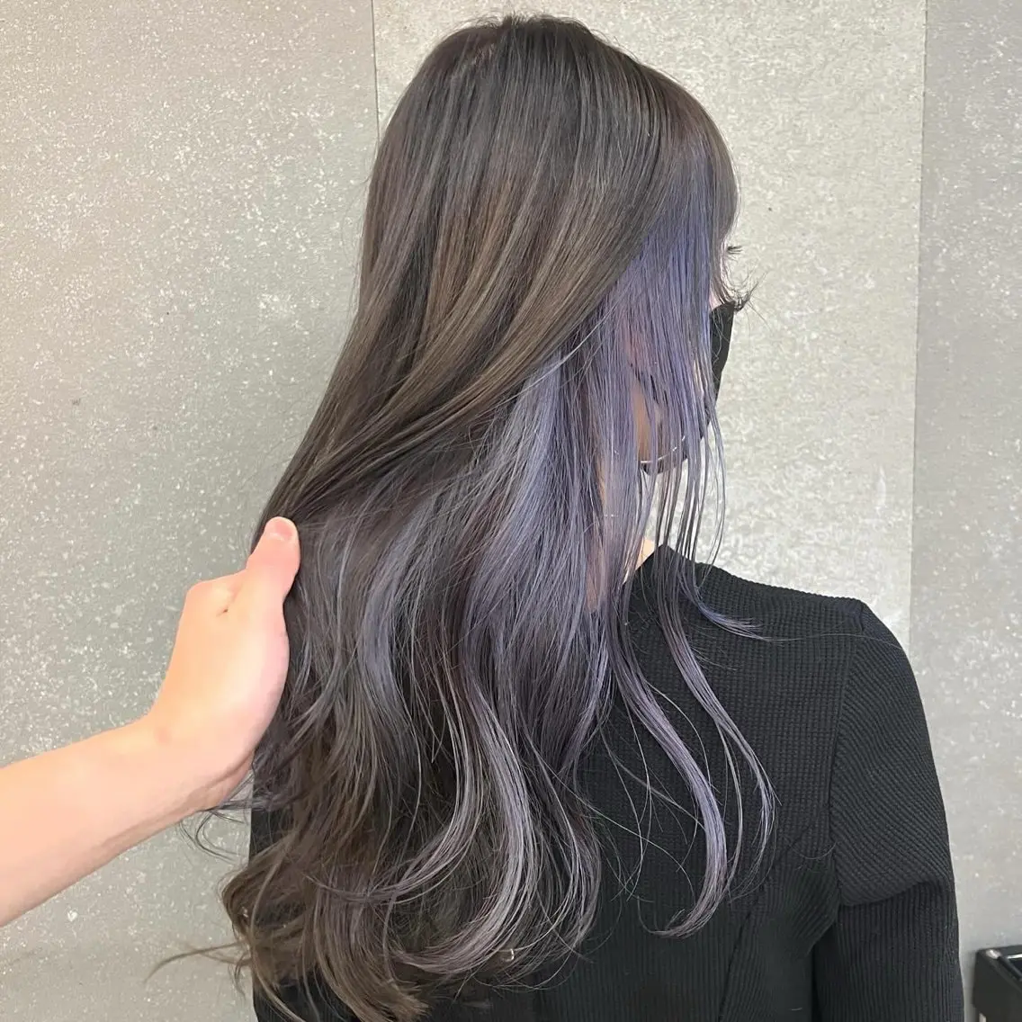 ロング カラー ブリーチ ダブルカラー ラベンダーカラー カット ヘアカラー トリートメント ブリーチ特化 梅田本多翔のヘアスタイル