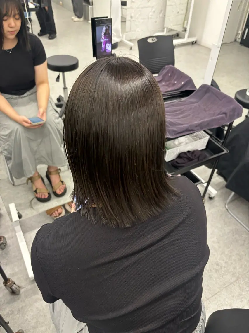 ミディアム カラー ヘアアレンジ ANNIE/AYU MI/ブラウンカラーのヘアスタイル