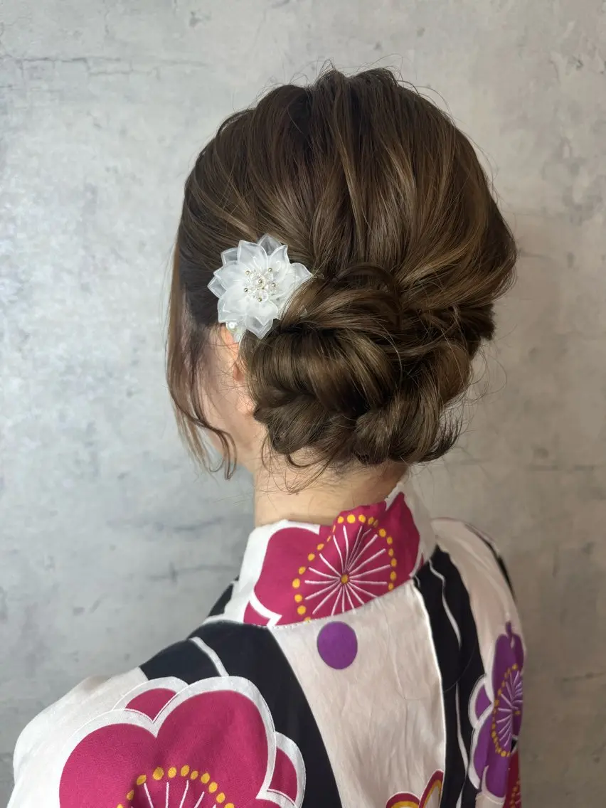 ミディアム ヘアアレンジ 松本ののか /錦/ヘアセットのヘアスタイル