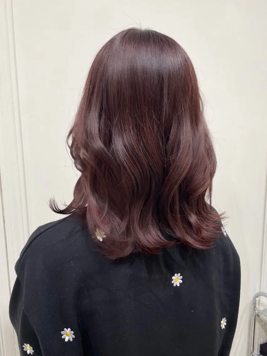 ミディアム カラー 透明感カラー ラベンダーカラー ラベンダーピンク ピンクカラー カット ヘアカラー 上原 加里奈のヘアスタイル