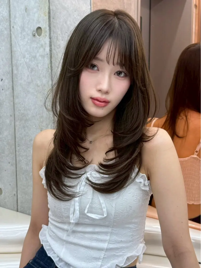 セミロング カット ヘアカラー 縮毛矯正 トリートメント 似合わせ/明るめカ ラー💖harukaのヘアスタイル