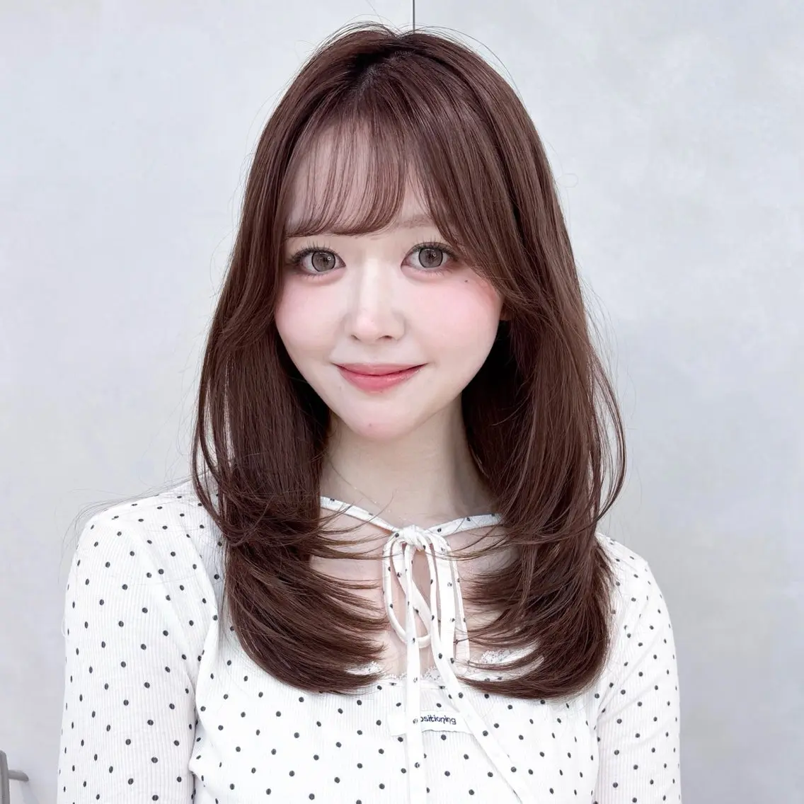 ミディアム ミディアムレイヤー レイヤーカット カット ヘアカラー 🎀レイヤーカット /艶カラー/なづなのヘアスタイル