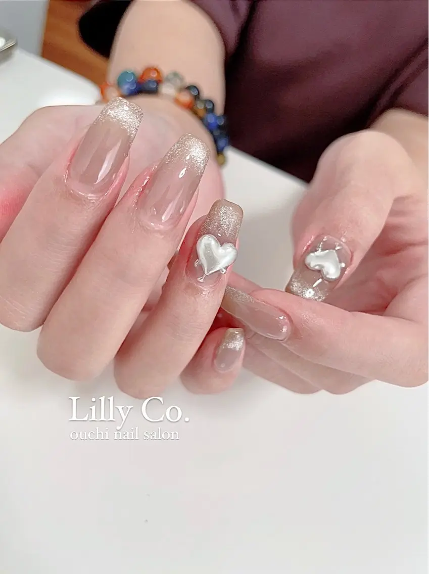 ネイル フレンチネイル グラデーション ハート ワンカラーネイル ハンドネイル ハンドケア Lilly Co.のネイルデザイン