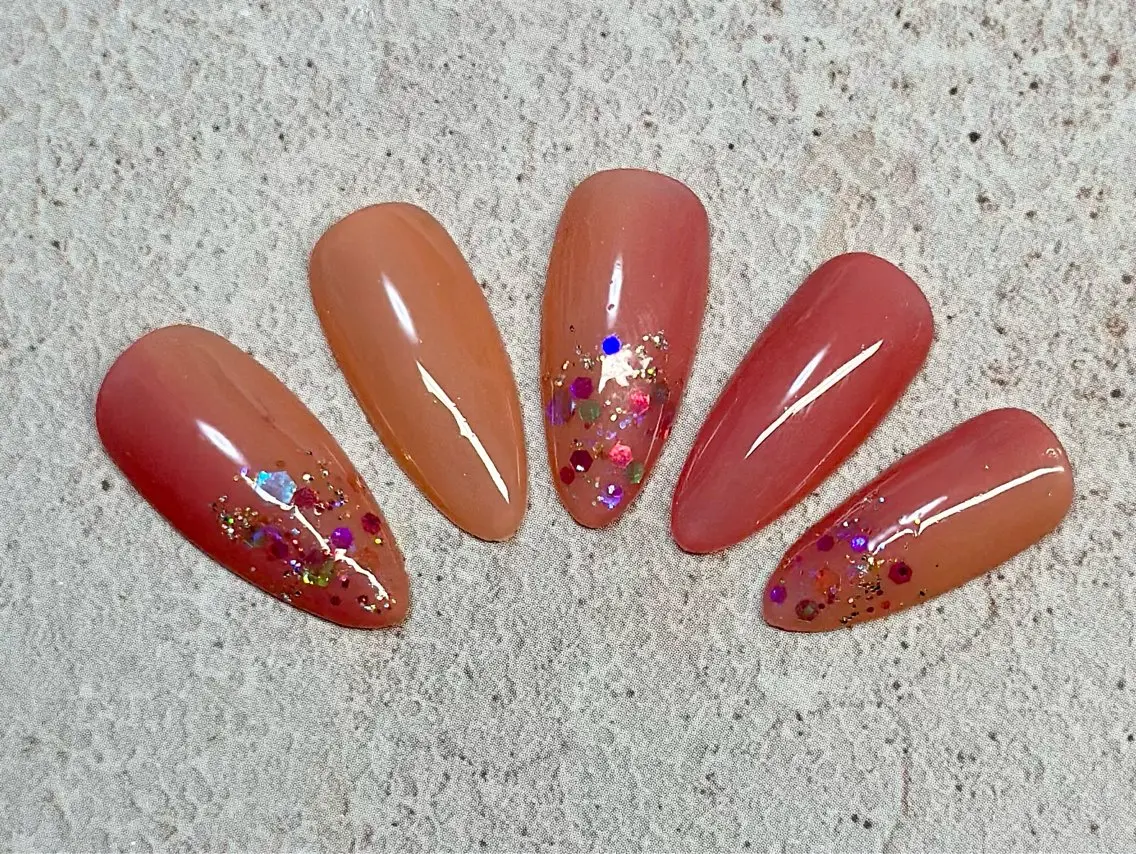 ネイル オーロラネイル ニュアンスネイル ワンカラーネイル 夏ネイル Mai’s nailのネイルデザイン