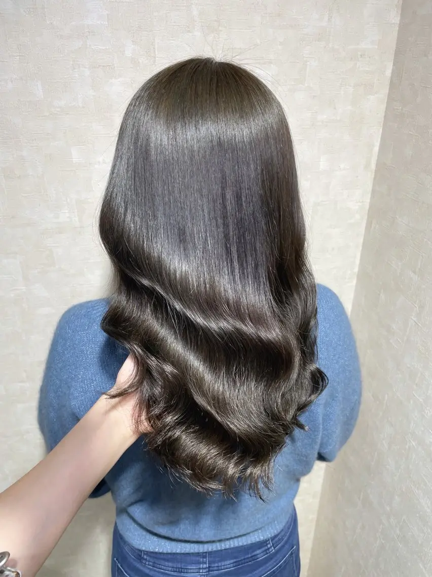 ロング 髪質改善&白髪ぼかし スタイリスト近藤宏樹のヘアスタイル