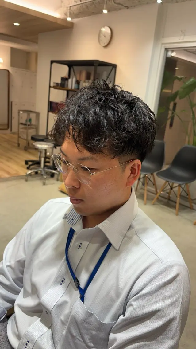 メンズショートパーマ🌀<スタイリストカット付き✂️>選べるAujuaシャンプートリートメント🫧の写真