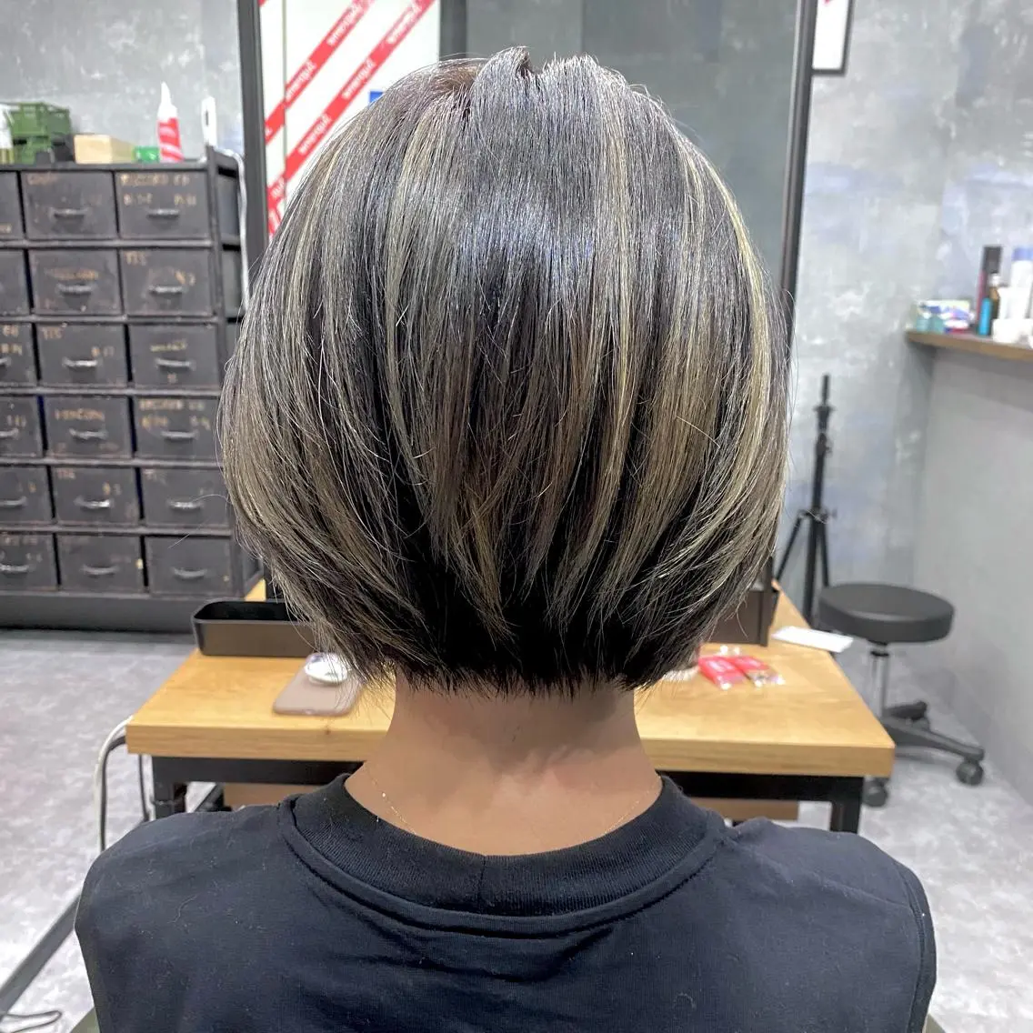 ショート カラー カット トリートメント 加藤 琢也のヘアスタイル
