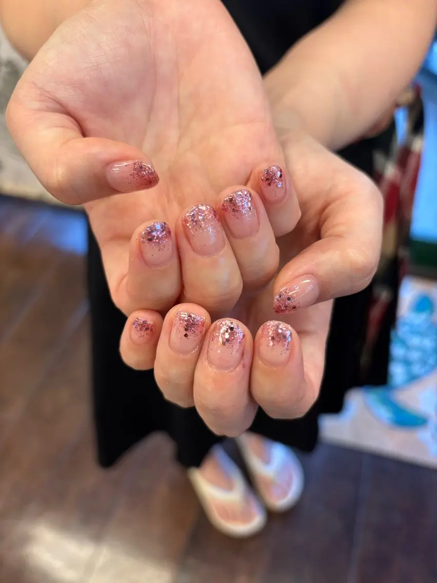 ネイル ハンドネイル AMI 美フォルムネイルのネイルデザイン