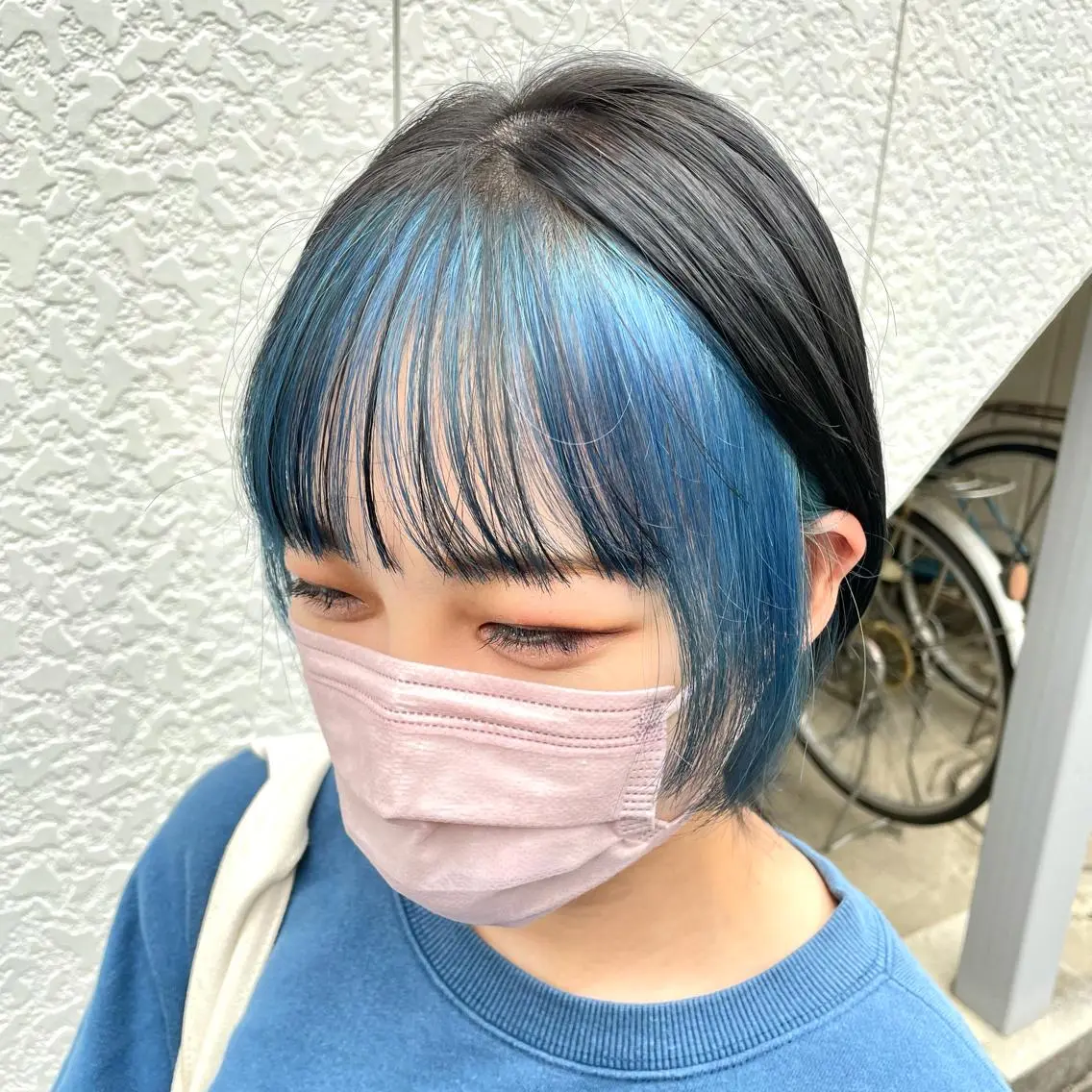 ショート カラー イヤリングカラー インナーカラー インナーカラー 推し ブリーチ  髪質改善のヘアスタイル