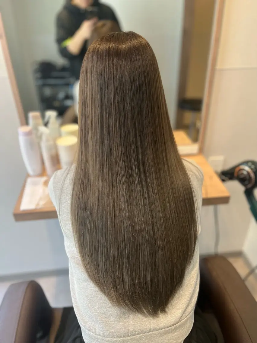 ロング カラー グレージュ トリートメント 【美髪を叶える】中谷 彰宏(アキ)のヘアスタイル