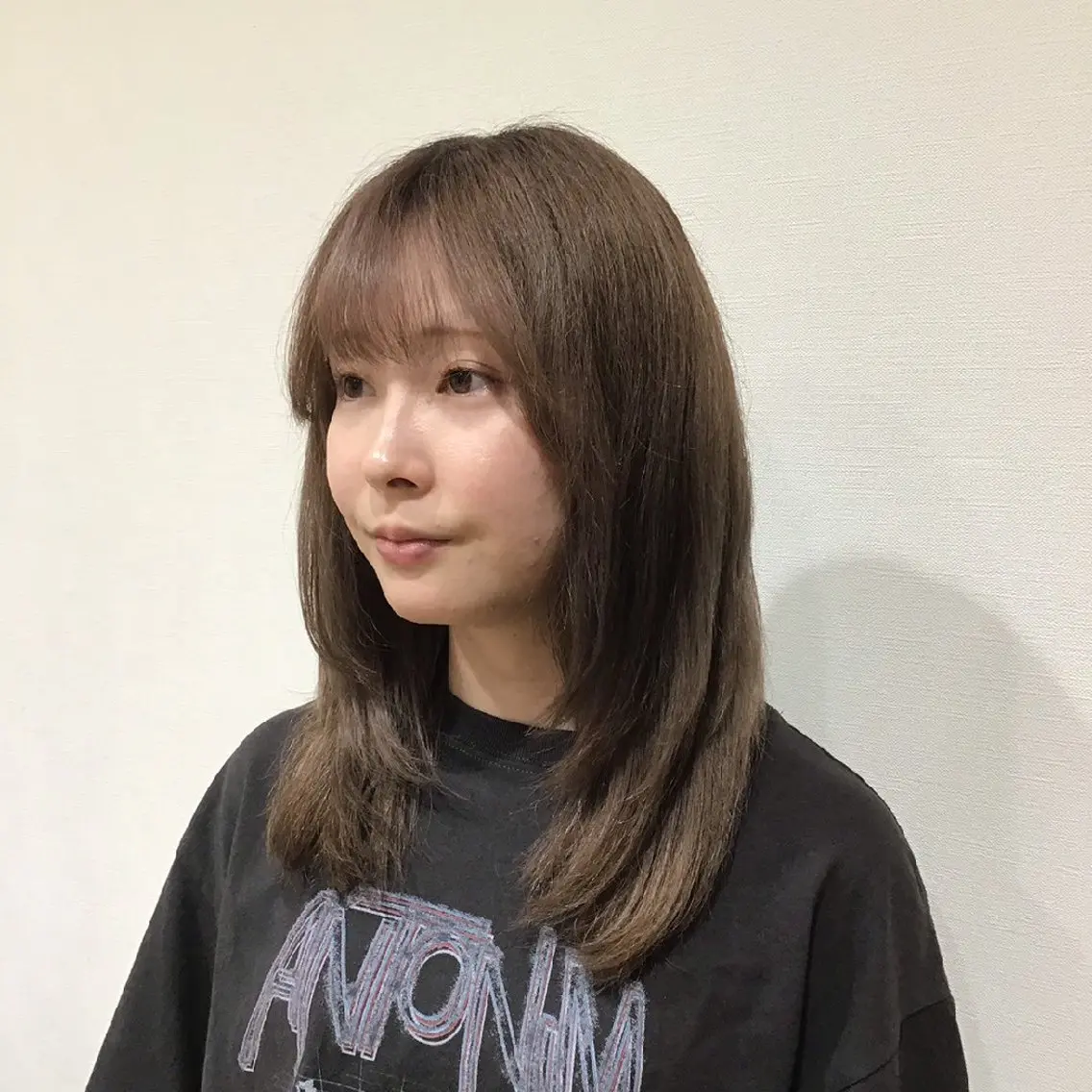 セミロング ヘアカラー Nanami ⁄似合わせボブのヘアスタイル