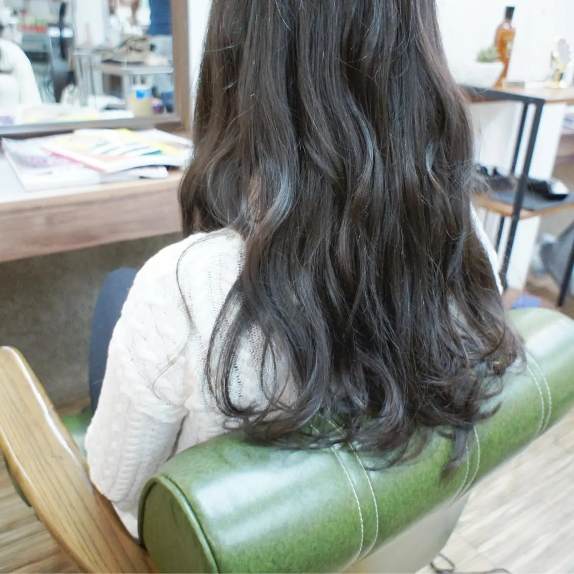 ロング カラー パーマ 🟦髪質改善6年 💊YAMAMOTOのヘアスタイル