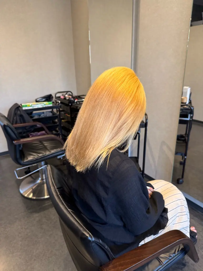 ミディアム ヘアカラー 髪質改善⚡️カラー 🍀武久 誠🍀のヘアスタイル
