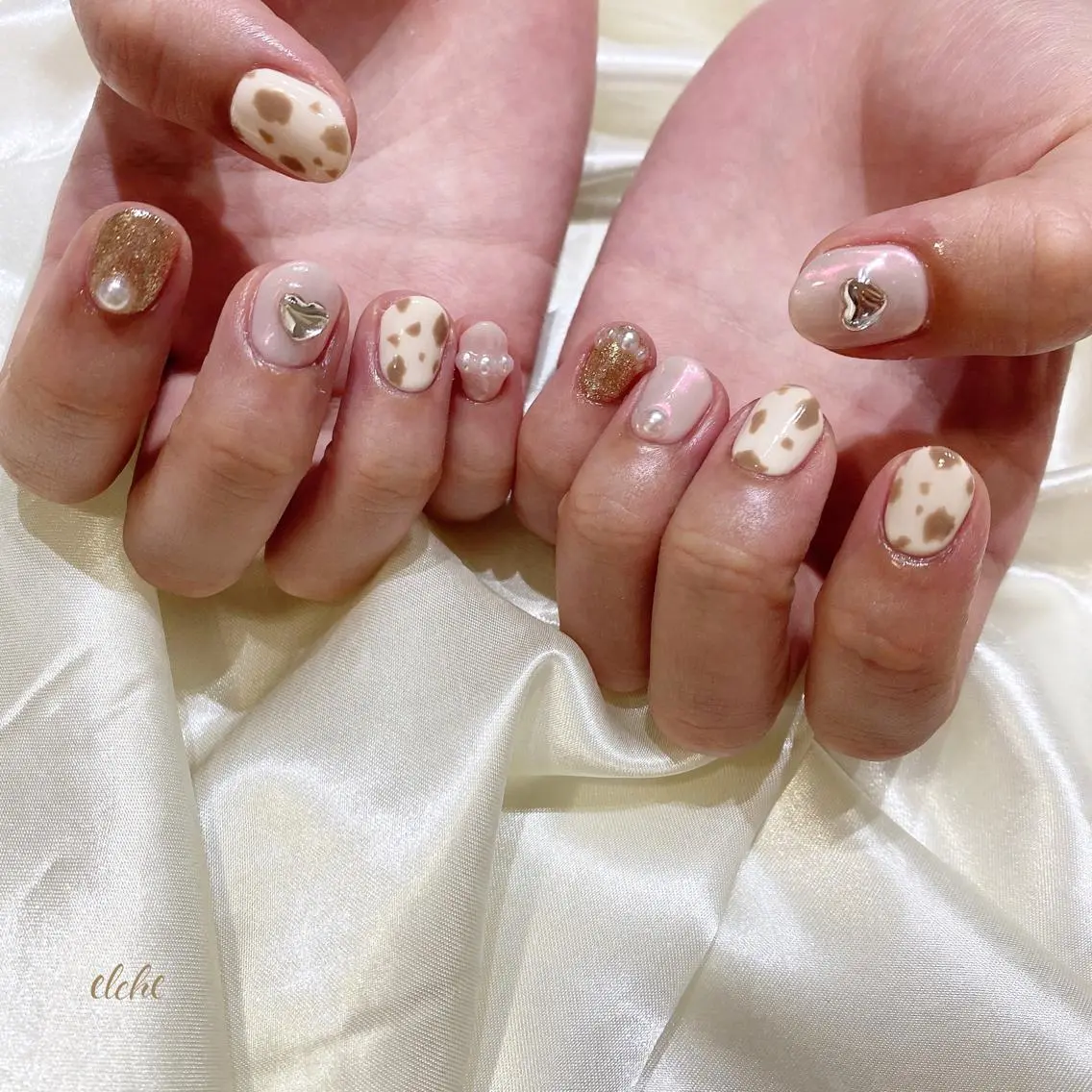 ネイル ハンドネイル 西岡 杏のネイルデザイン