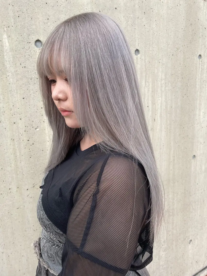 カラー ブリーチ ケアブリーチ グレージュ ヘアカラー 望月悠夢/ブリーチ、 ミルクティーベージュのヘアスタイル