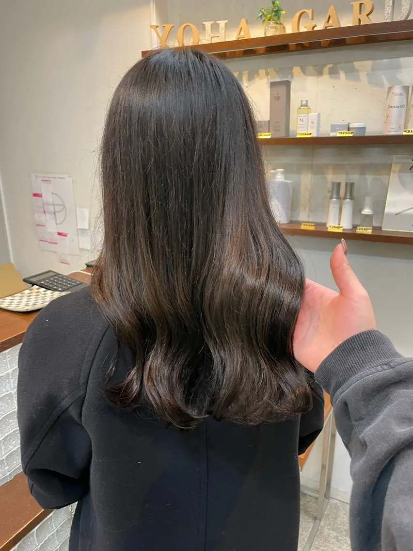 ロング 内藤 さつきのヘアスタイル