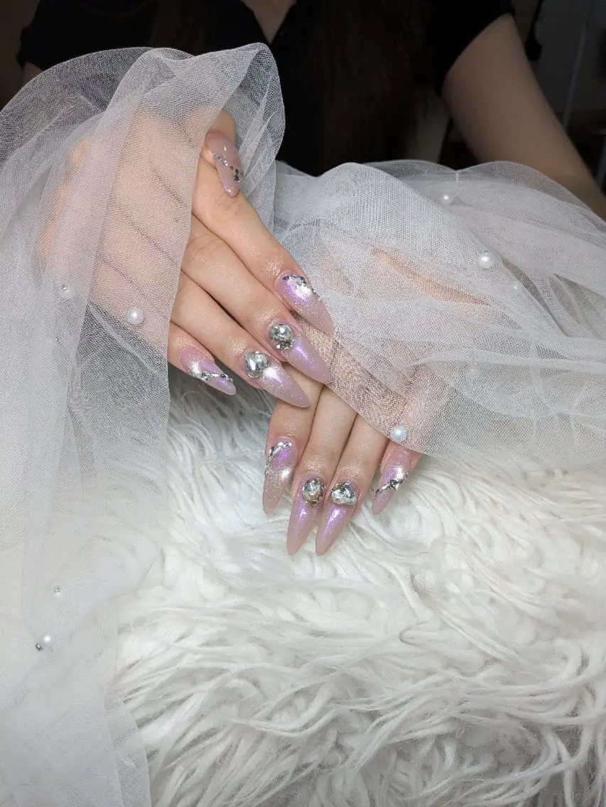 ネイル Queen Nail 研修生のネイルデザイン