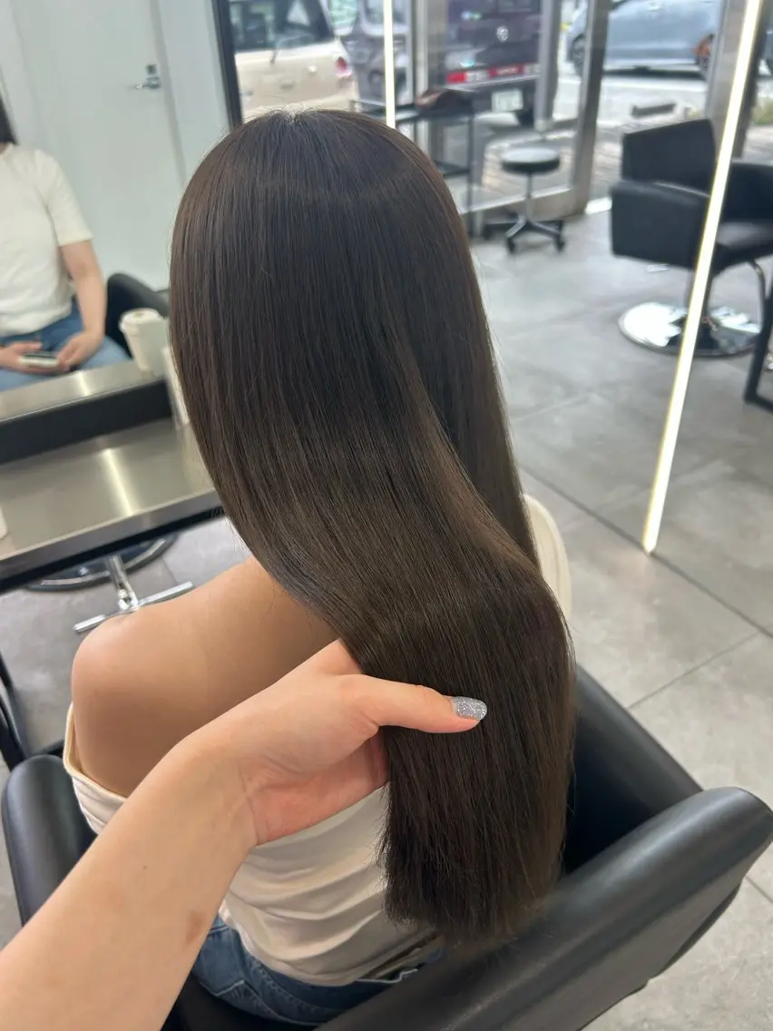 ロング 🌿‬髪質改善カラー 菊池梨麻🌿‬のヘアスタイル
