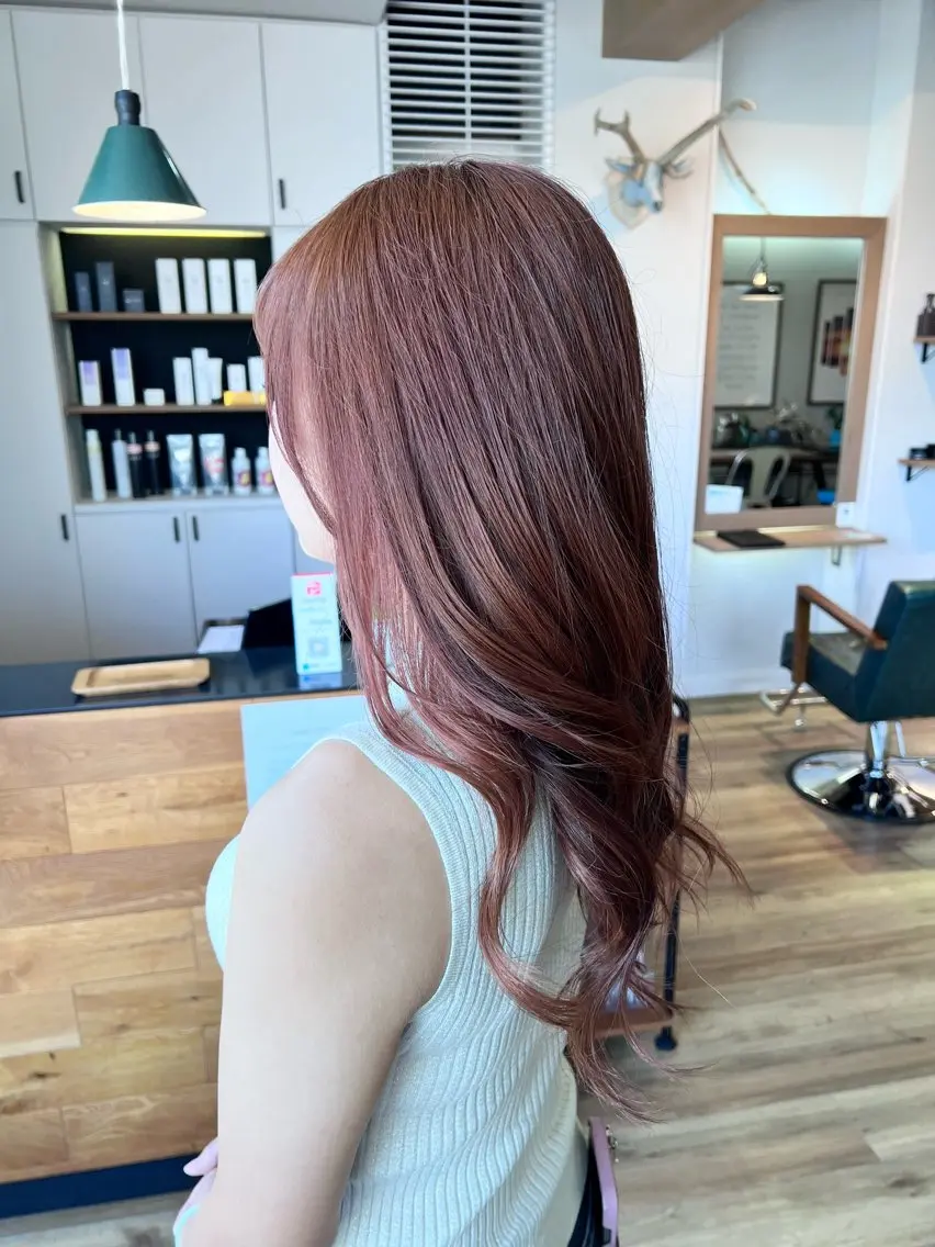 ロング カラー ベージュカラー ピンクカラー ピンクベージュ ツキダテ ユイのヘアスタイル