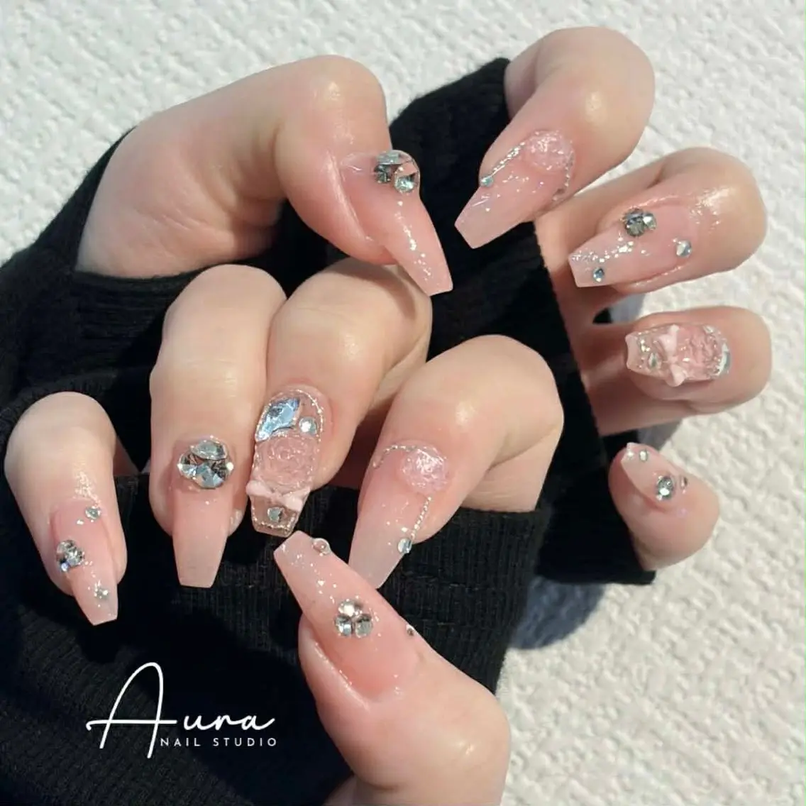 ネイル ハンドネイル Aura Nail Studioのネイルデザイン
