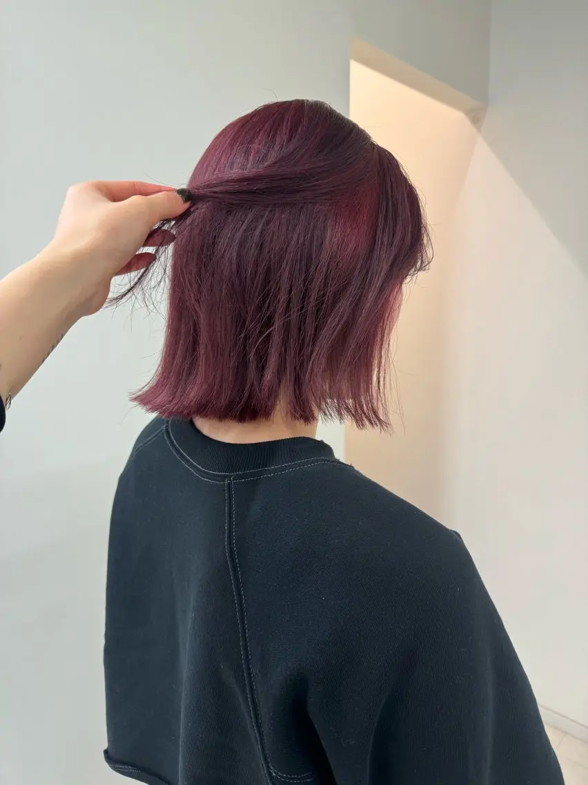 セミロング カラー 🫧ハイトーン✨格安 より質💐マンツーマのヘアスタイル