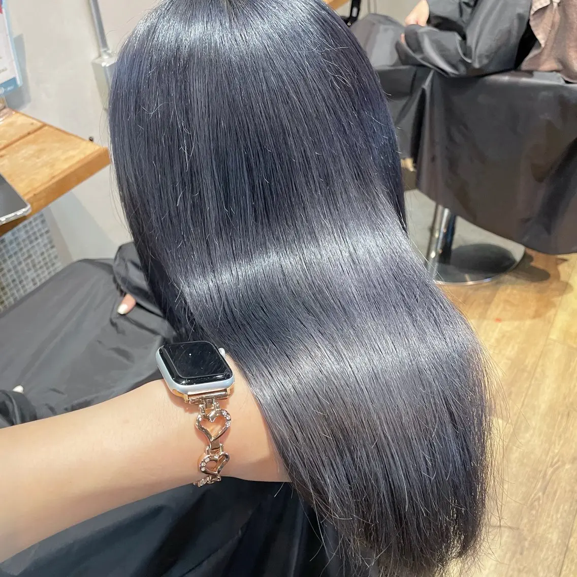 セミロング カラー ヘアカラー 💘韓国レイヤー上 品カラーruru💘のヘアスタイル