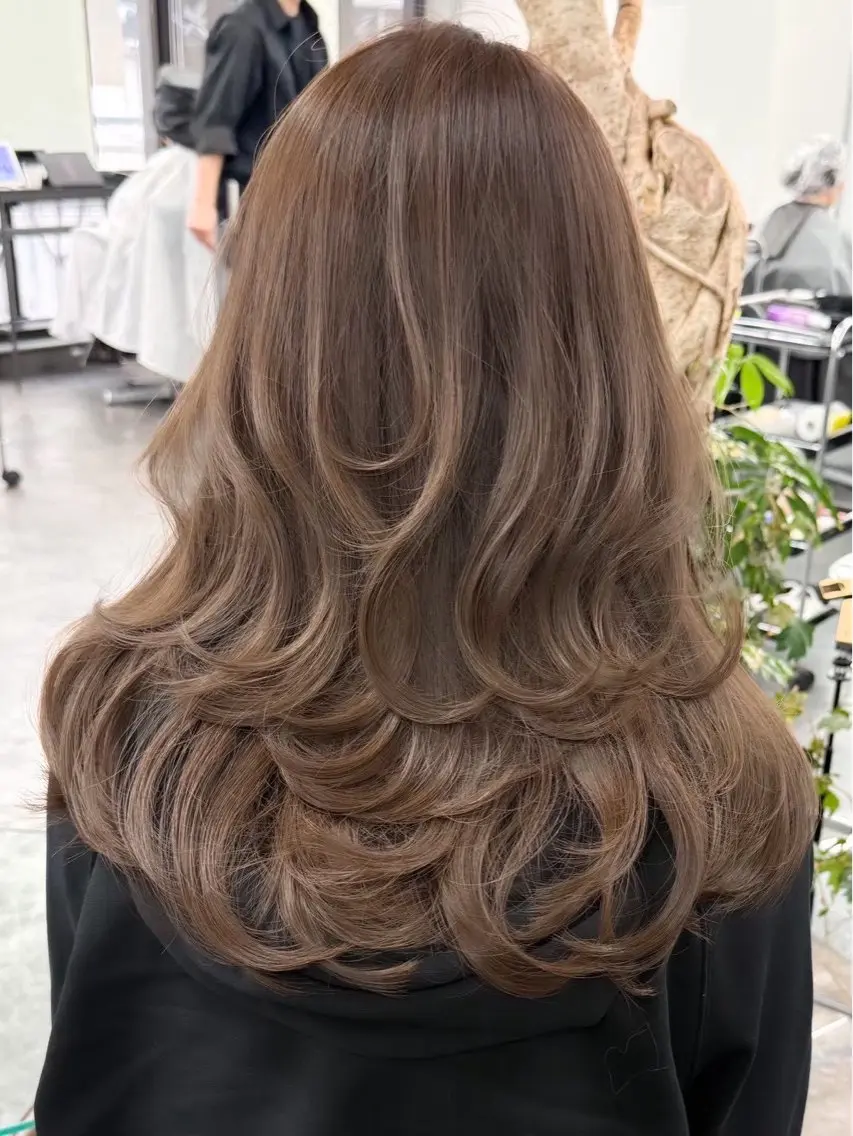 ロング カラー 透明感・艶感カラー / miyuのヘアスタイル