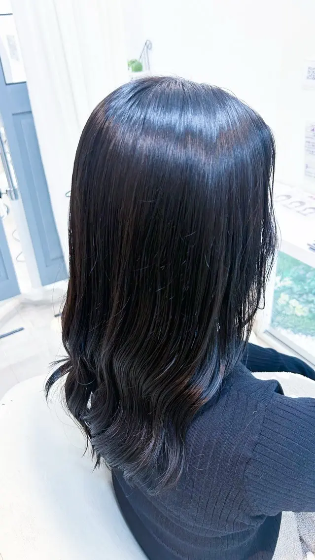 ミディアム ヘアカラー トリートメント ~eMu~ hikaruのヘアスタイル