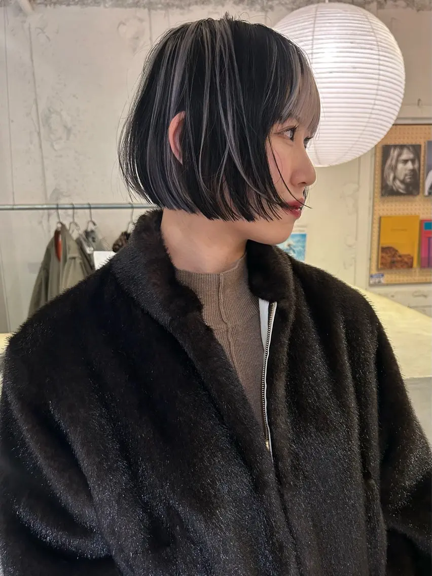 ショート カラー ブリーチ ケアブリーチ ハイライトカラー ボブ ハイライト カット ヘアカラー トリートメント 村上雅人 ナチュラルモードのヘアスタイル