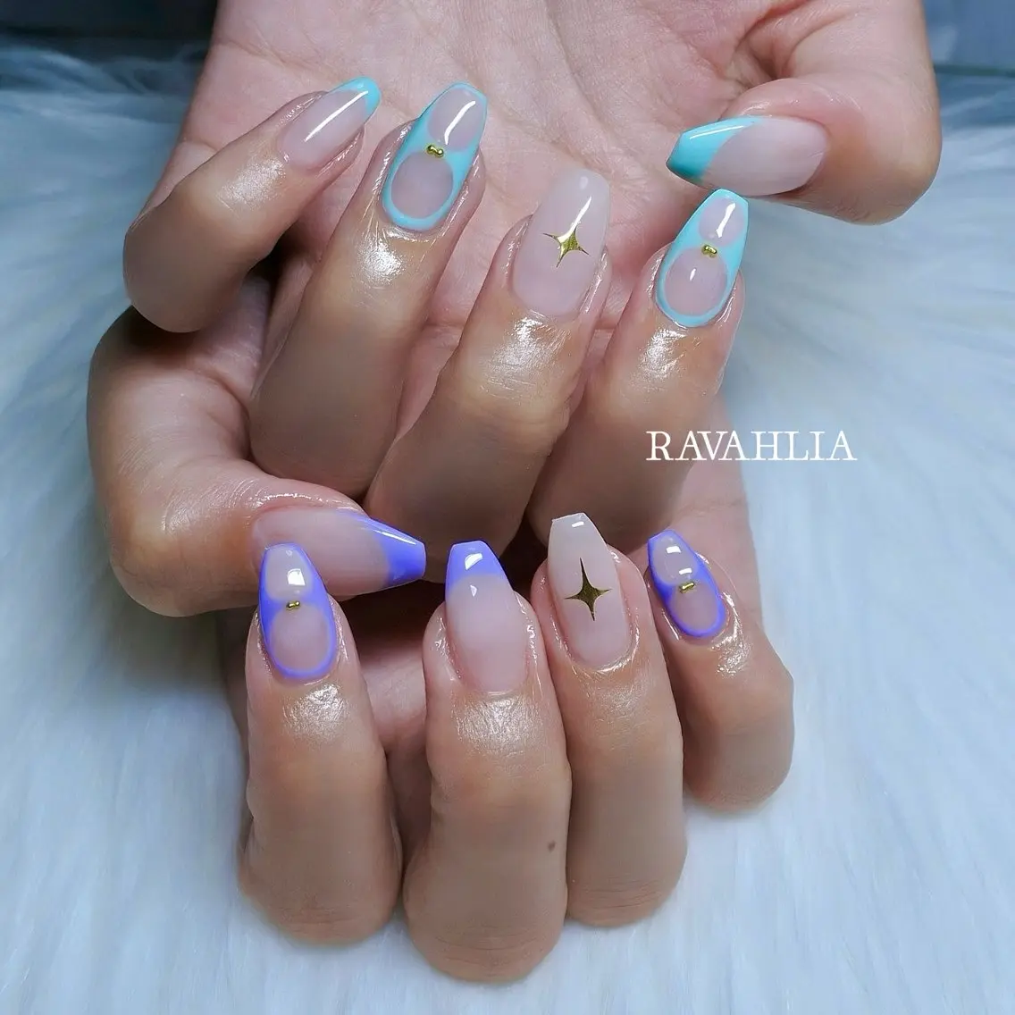 ネイル ハンドネイル nail room RAVAHLIAのネイルデザイン