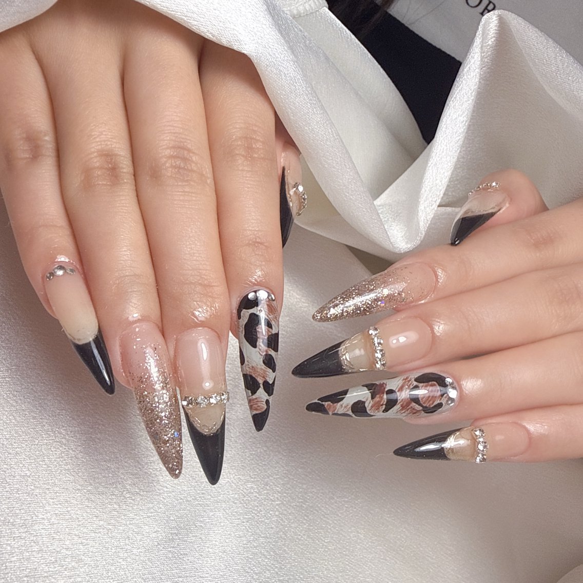 ネイル ハンドネイル Aura Nail ✨スス✨(アヤ)のネイルデザイン