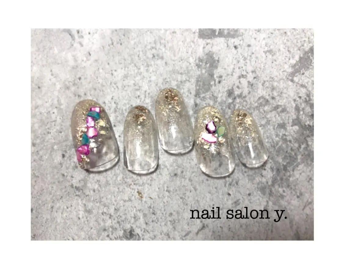 ネイル nailsalon y.のネイルデザイン