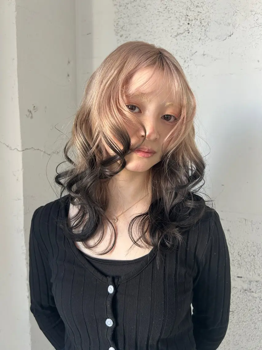 ミディアム カラー カット ヘアカラー トリートメント ハイトーン/エクステ /🎀YUINA🎀のヘアスタイル