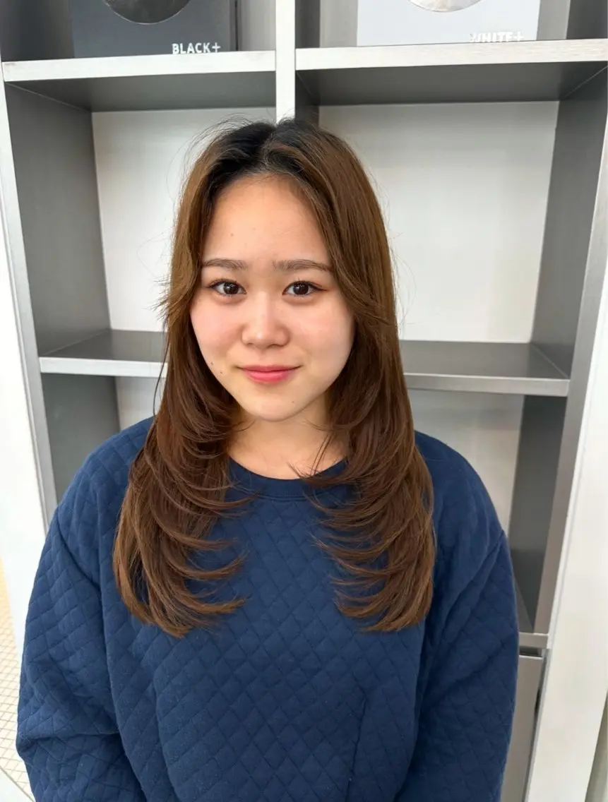 セミロング レイヤーカット ✨髪質改善✨ 莉子のヘアスタイル