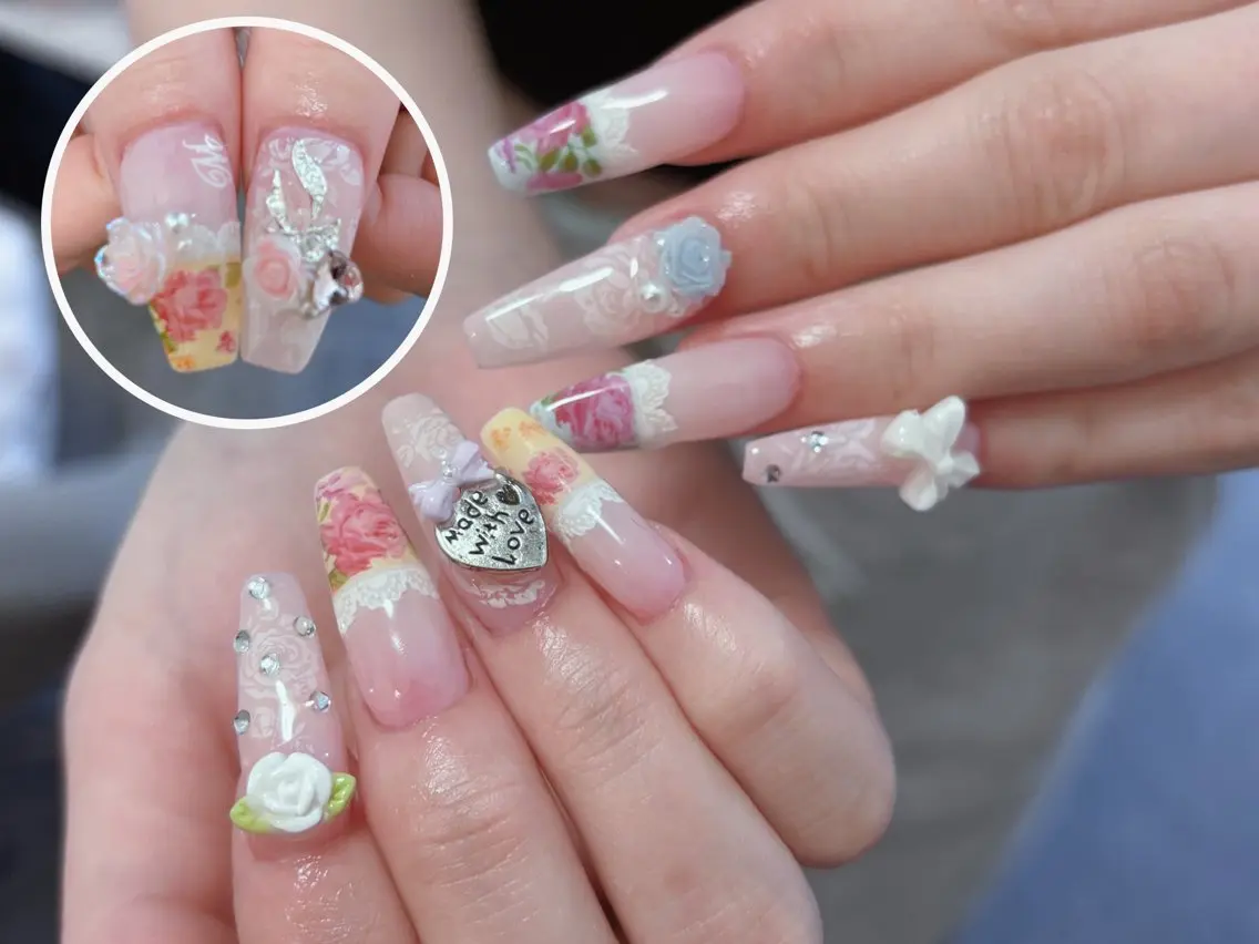 ネイル オーロラネイル 長さ出し フットネイル フレンチネイル ジェルネイル ハンドネイル Belle Nail Salonのネイルデザイン