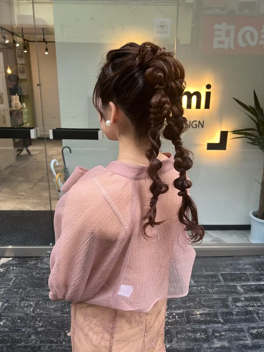 セミロング カラー ヘアアレンジ ポニーテール 「sumi」 AMIのヘアスタイル