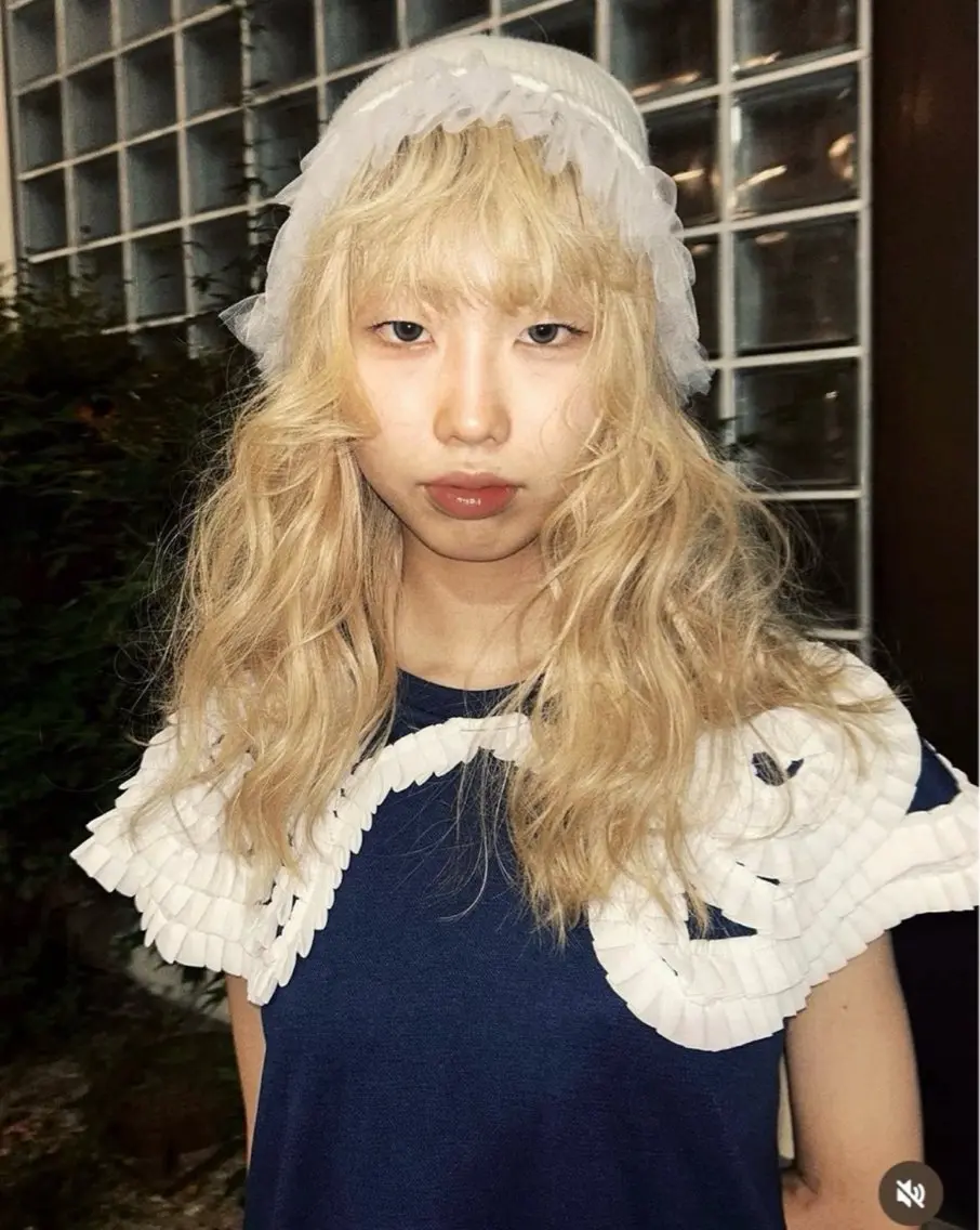 ロング カラー ヘアアレンジ ヘアカラー toyohara momokaのヘアスタイル