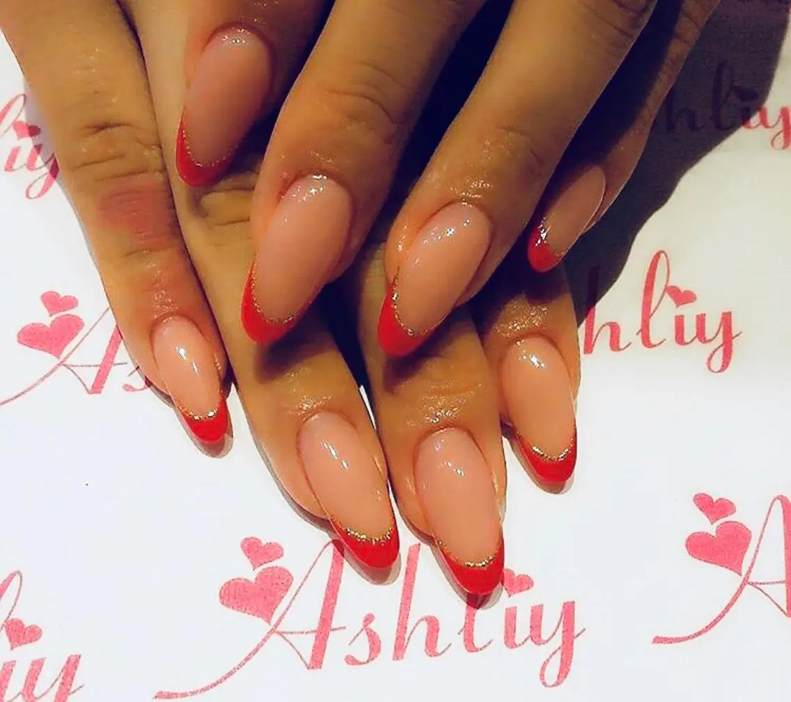 ネイル フレンチネイル 赤色 ☆Ashliy☆ Mのネイルデザイン