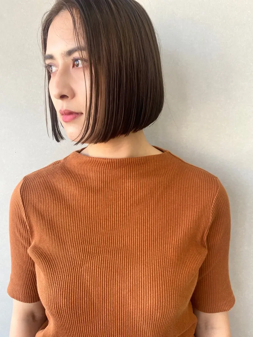 ショート カラー ボブ -福岡博多筑紫口- 大津成美のヘアスタイル