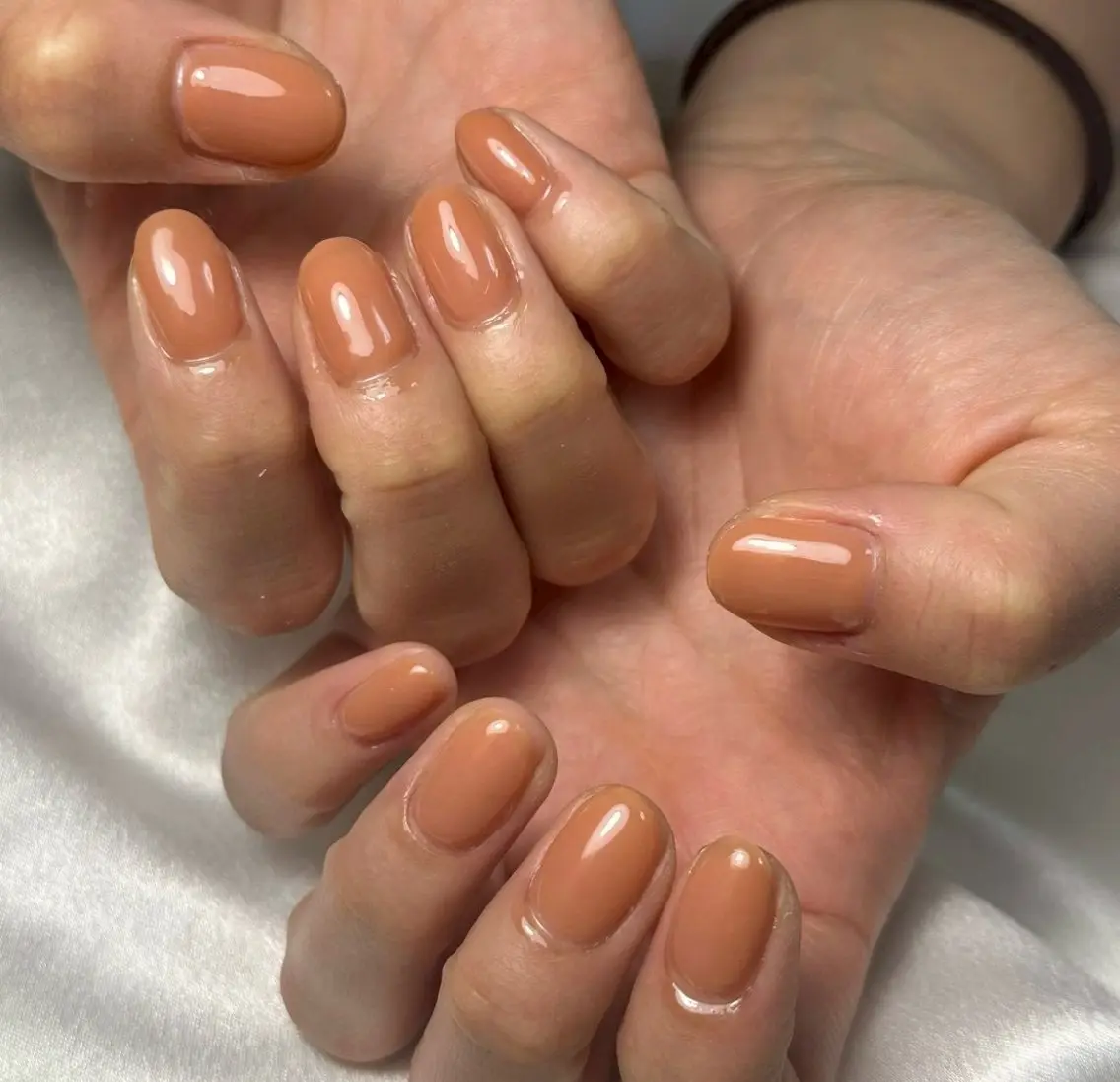 ネイル オーロラネイル 桜ネイル フラワーネイル フットネイル フレンチネイル ハンドネイル mogunail &blowのネイルデザイン