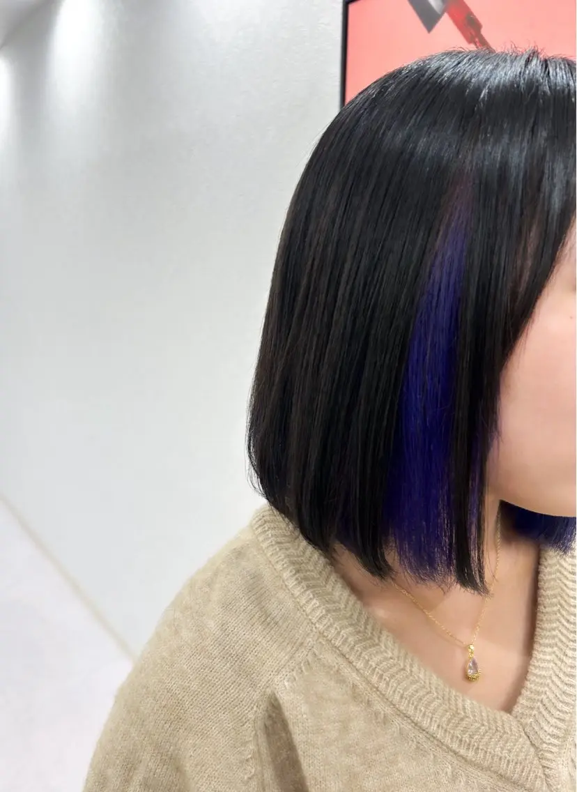 ショート カラー ブルーカラー ブルーバイオレット バイオレットカラー イノクチ マコト髪質改善カラーのヘアスタイル