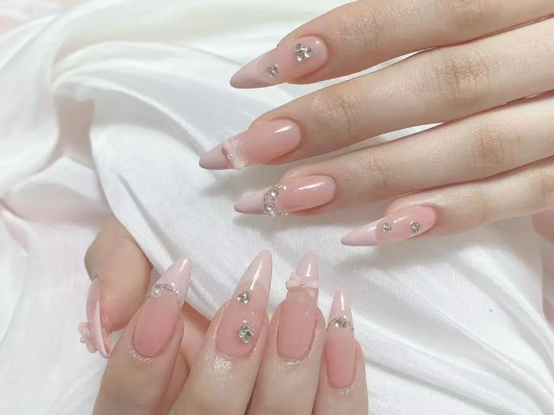 マツエク・マツパ ハンドネイル ジョリ kasumi🌹💅のネイルデザイン