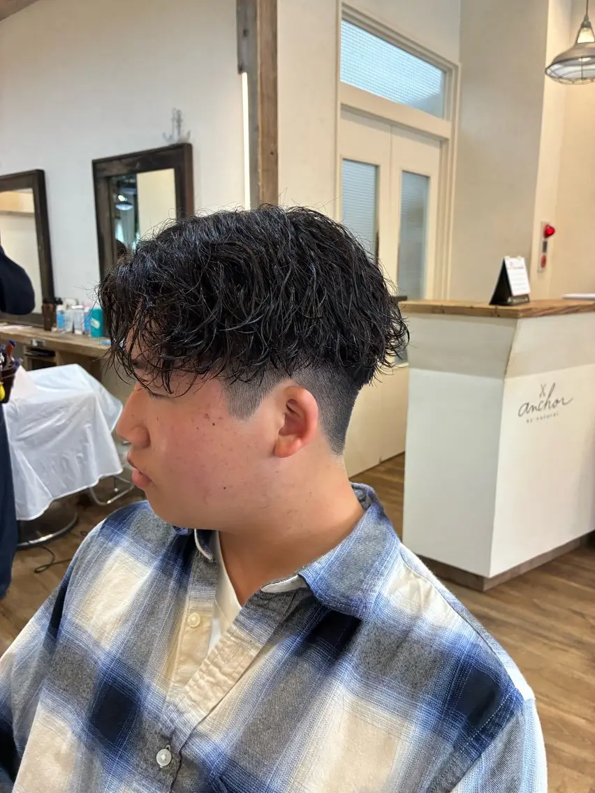 メンズ カット パーマ 阿部 翔一郎/暖色系カラーのヘアスタイル