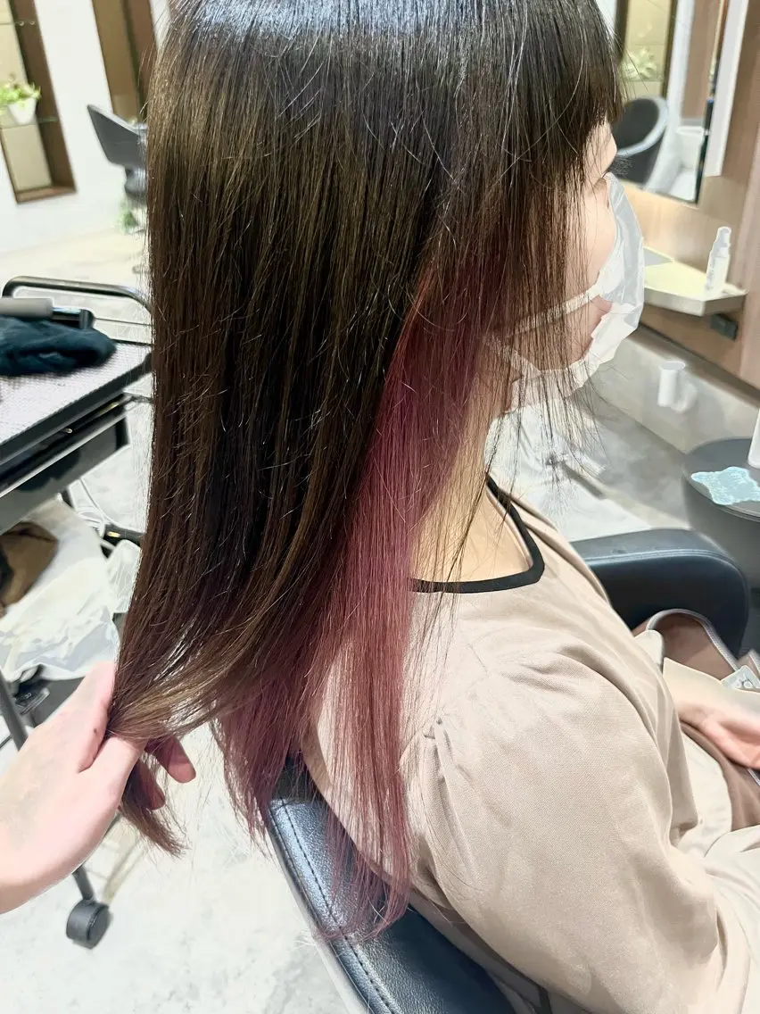 💓イヤリングカラー💓シャンプー込み❣️ワンブリーチ+カラーの写真