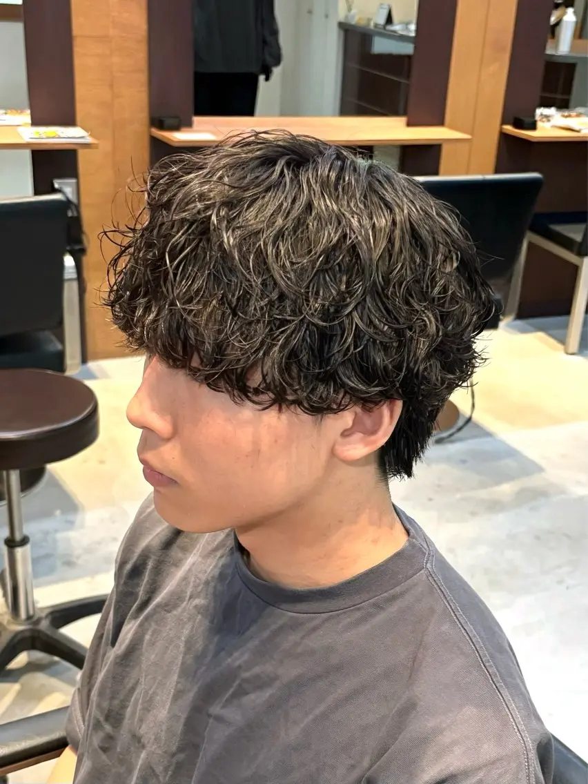 パーマ カット パーマ メンズパーマ職人🔥 Kotaのヘアスタイル