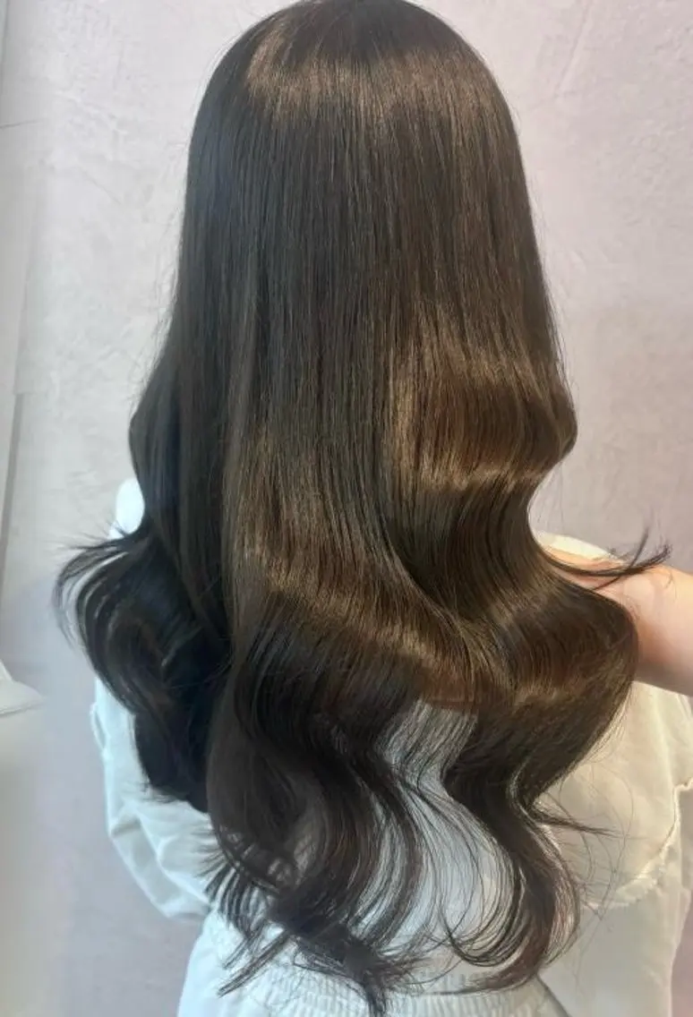 ロング カラー ブラウンカラー モカブラウン ヘアカラー トリートメント 🍒さき🍒大宮/ 透明感カラーのヘアスタイル